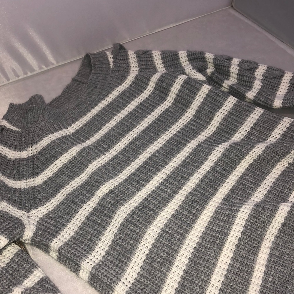 Women’s sweater❤️❤️